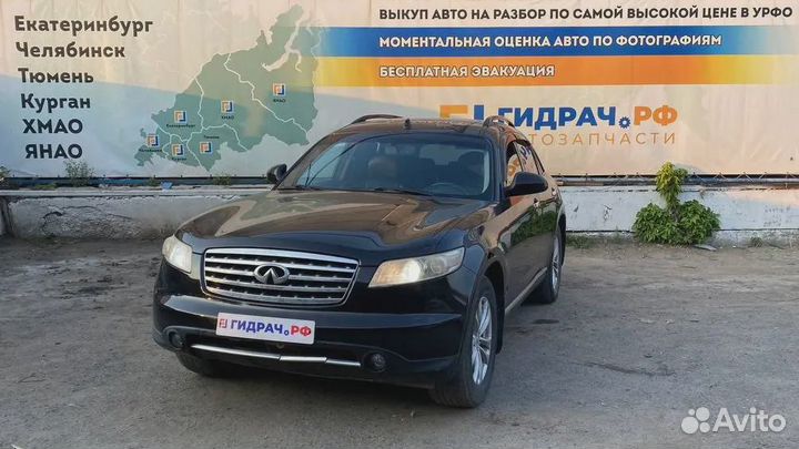 Бардачок Infiniti FX35 (S50) 68500-CL70A