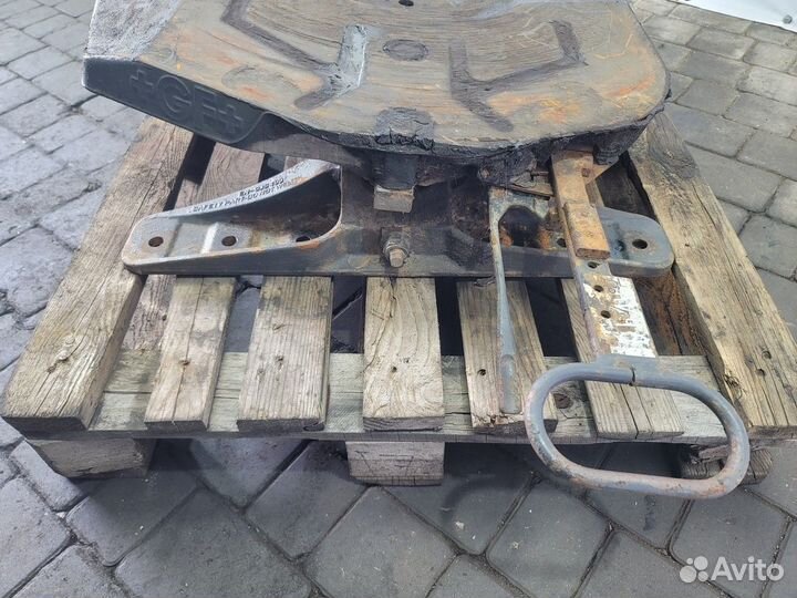 Седло SAF holland 180mm Iveco Stralis