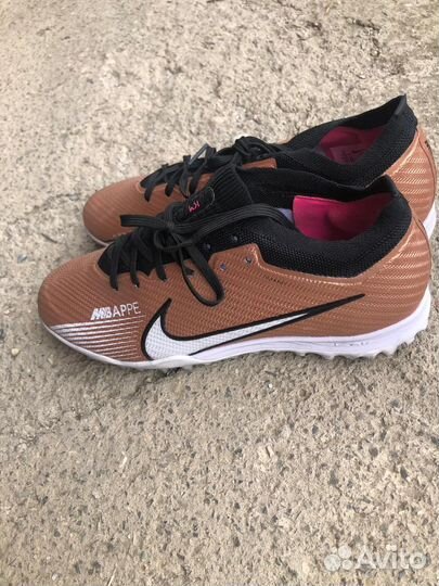 Сороконожки nike air zoom