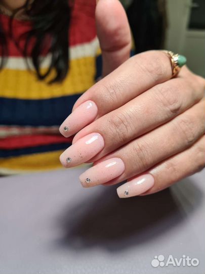 Маникюр Ломоносовская