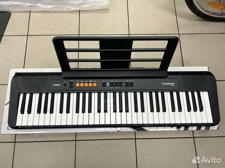 Синтезатор Casio CT-S100