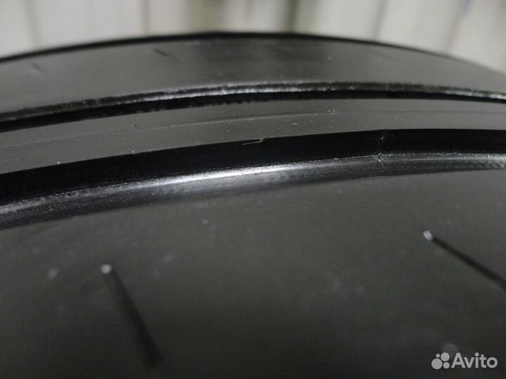 Yokohama BluEarth AE50 235/55 R18