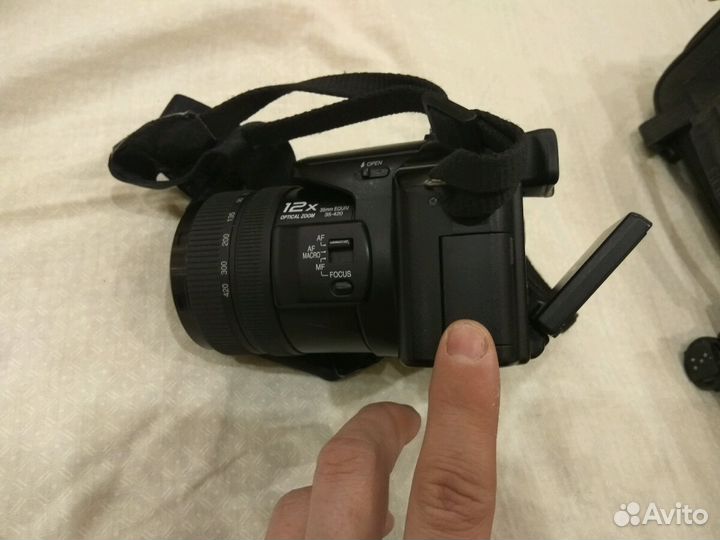 Lumix FZ50 + Nikon SB 27 speed light