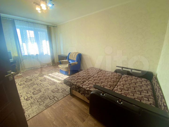 2-к. квартира, 47 м², 8/9 эт.