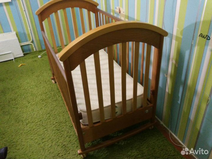 Детская кроватка фирмы pali Италия