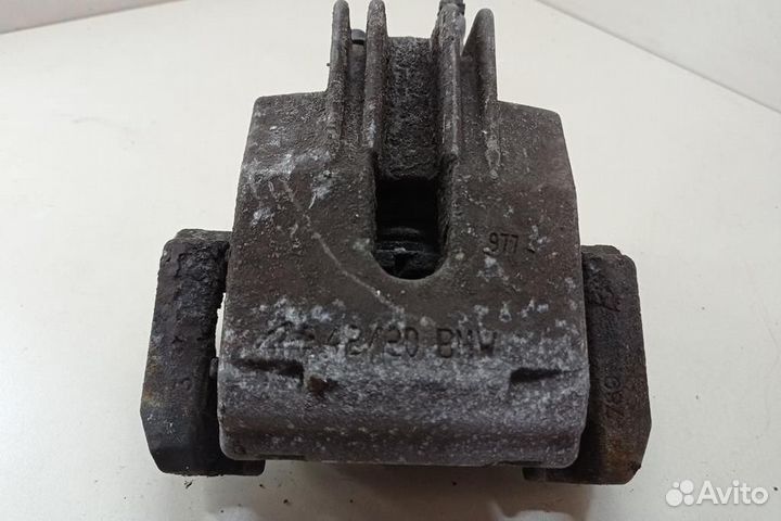 Суппорт задний левый BMW 5-Series/M5