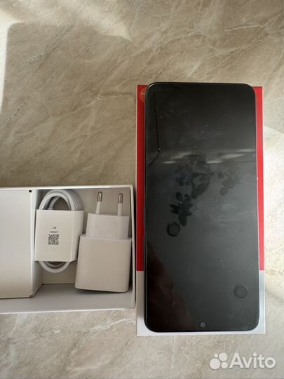 Xiaomi Redmi, 4 ГБ