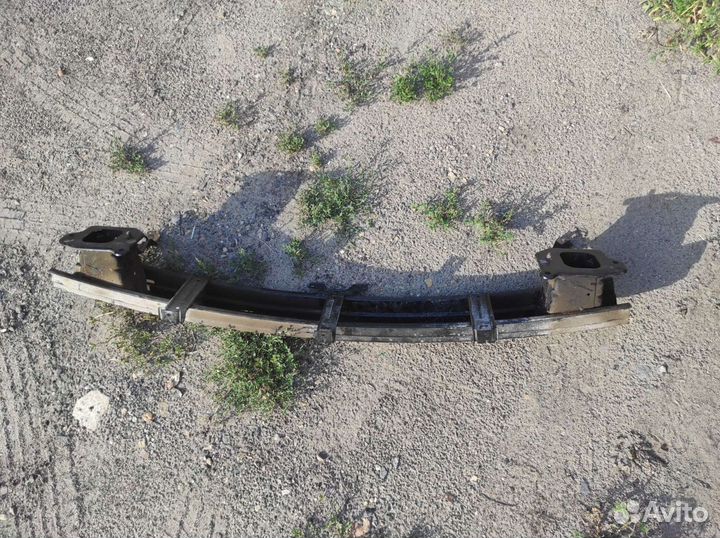 Усилитель заднего бампера на KiA Sorento 2