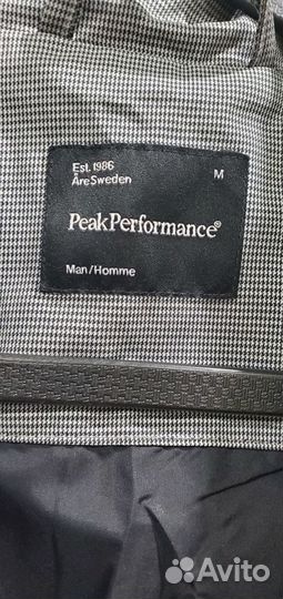 Куртка мужская peak performance