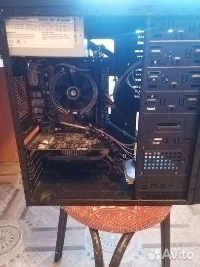 Компьютер с монитором