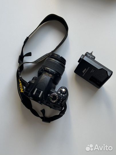 Зеркальный фотоаппарат Nikon d3100