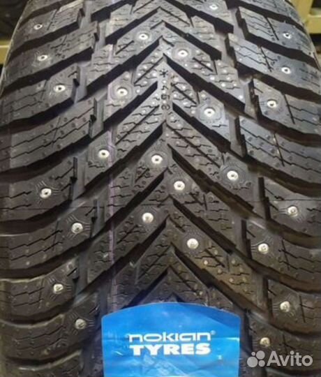 Nokian Tyres Hakkapeliitta 10p SUV 225/55 R18