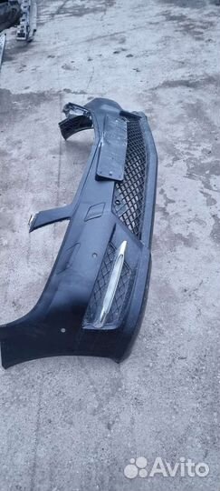 Бампер передний Мерседес w204