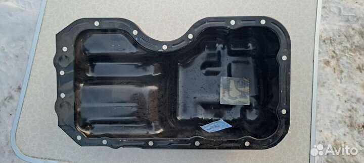Поддон двс Mazda ZJ0110400