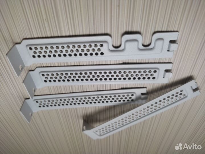 Термопаста + Заглушки портов плат расширения