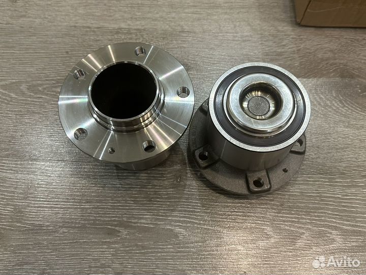 Задняя ступица в сборе с подшипником Peugeot