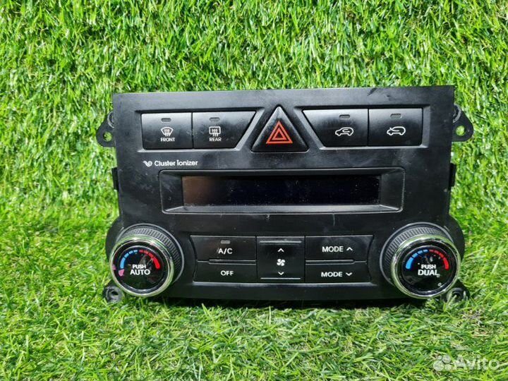 Блок управления климат-контролем Kia Sorento XM