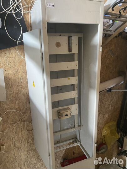 Шкаф электротехнический