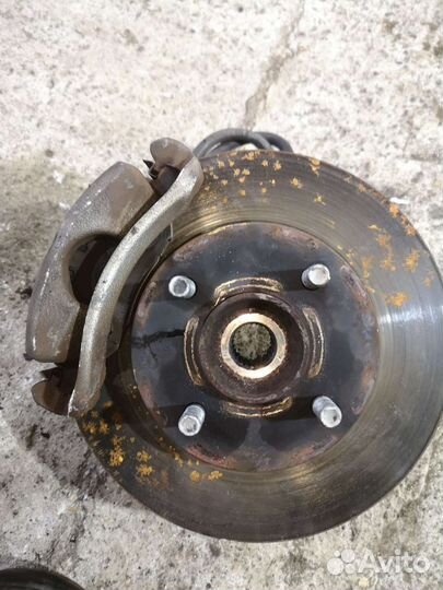 Ступица Nissan Note E11