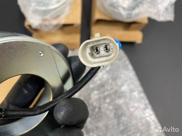 Катушка компрессора Opel Astra H 1.6 1.8 Новый