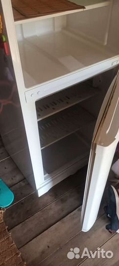 Холодильник hotpoint ariston