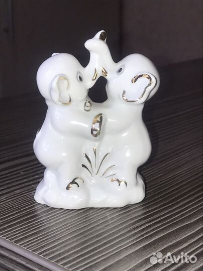 Фигурка керамическая Слоники