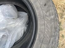 Bridgestone Blizzak DM-V1 235/65 R17