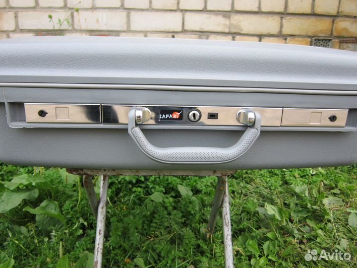 Чемодан safari