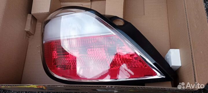 Задний фонарь Opel Astra H Опель Астра Аш