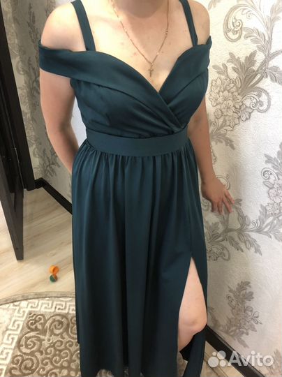 Вечернее платье