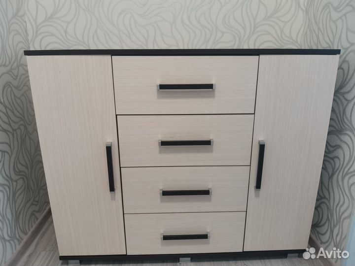 Мебель шкафы и комоды бу