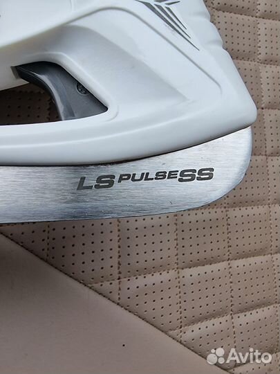 Хоккейные коньки bauer vapor 3x pro