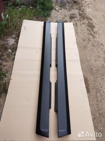 Накладки на пороги нива 2131