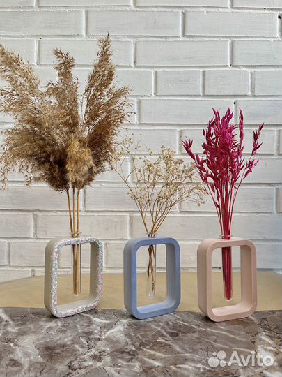 Подсвечники из гипса, шкатулки, свечи, вазы