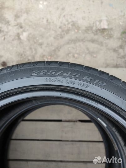 Pirelli Scorpion Verde 225/45 R19