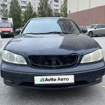 Nissan Maxima 2.0 AT, 2001, 300 000 км