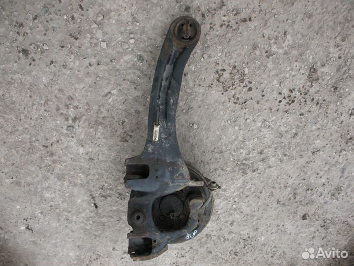 Правый/левый задний продольный рычаг Ford Focus 2