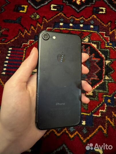 iPhone 7, 128 ГБ