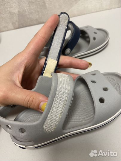 Сандали crocs