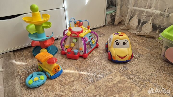 Детские развивающие игрушки автобус ELC