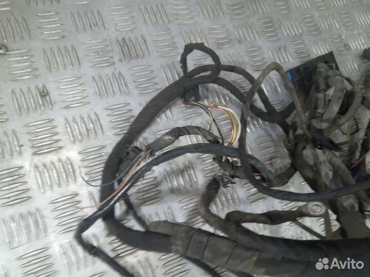 Б/У Проводка (коса) двигателя