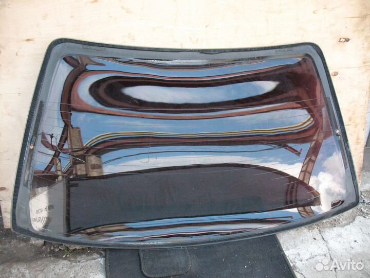 Оригинал заднее стекло Nissan Almera N16