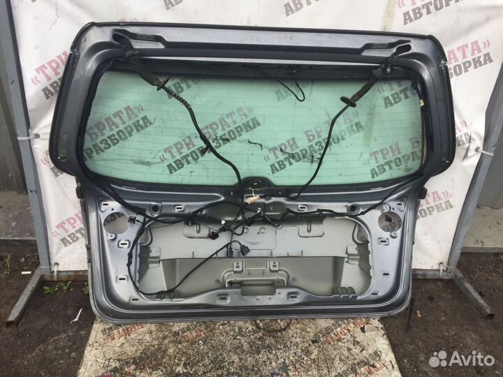 Фольксваген Пассат Крышка багажника