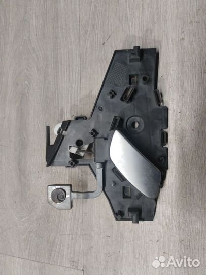 Ручка внутренняя задняя левая Citroen C5 рест