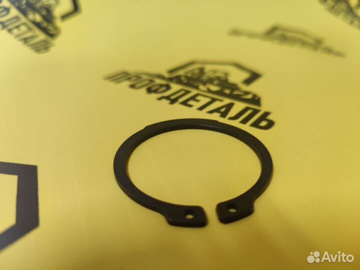 8586000 Стопорное кольцо полуоси экскаватор