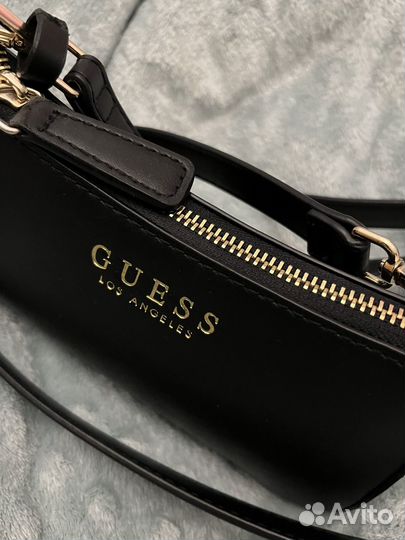 Сумка женская guess бу