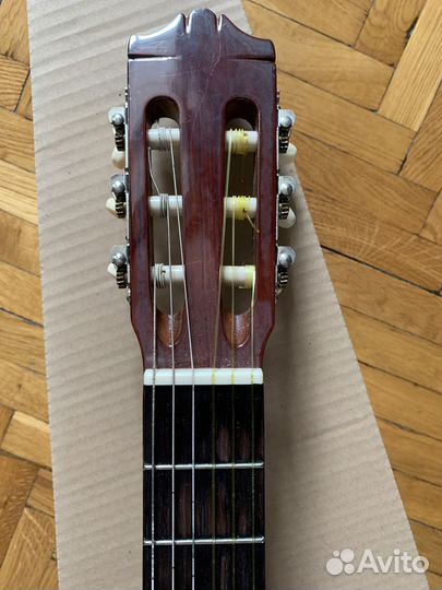 Гитара Yamaha CG-101