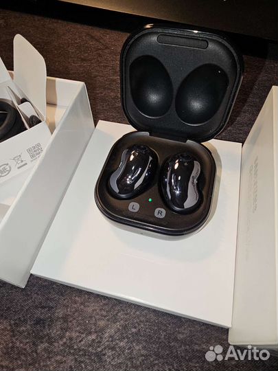 Samsung galaxy buds live оригинальные
