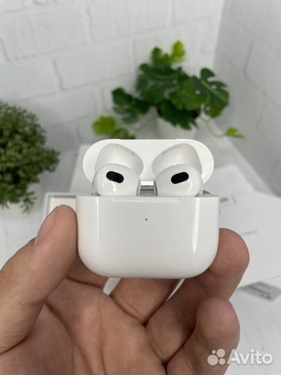 Наушники Apple AirPods 3 беспроводные новые
