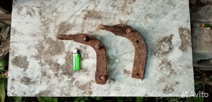 Фурнитура на кузов зис